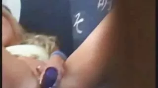 在襪子色情明亮噴出俄羅斯蕩婦