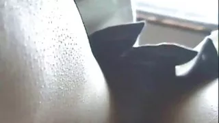 全胸的人愛撫更衣室裡的貓色情片