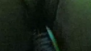 可愛的亞洲寶貝安撫了兩個男人色情嘴巴