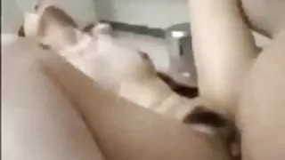 醫生otovaril護士成員在沙髮色情
