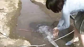 黑白混血兒吮吸和他媽的白人色情片