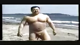 熱三人組與兩個頑固的妓女色情
