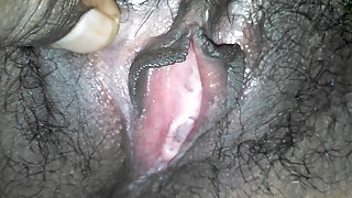 在屁股色情片中穿了兩個黑髮